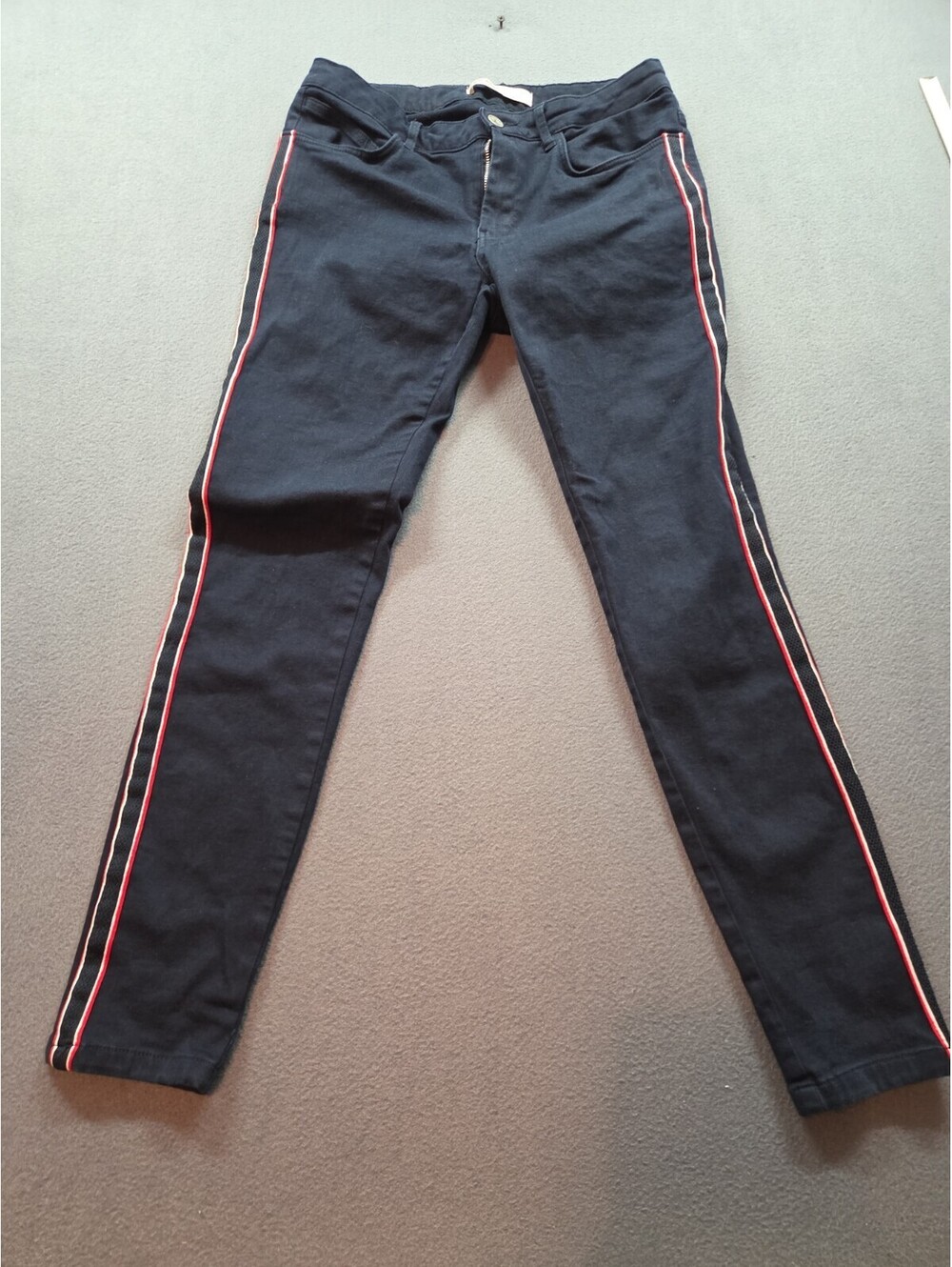women's blue denim jeans by Zara Basic size 8